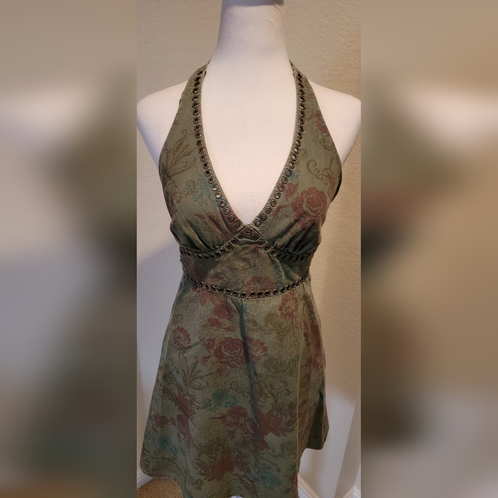 Green bodycon dress with many details & studs, size Medium - Picture 2 of 6
